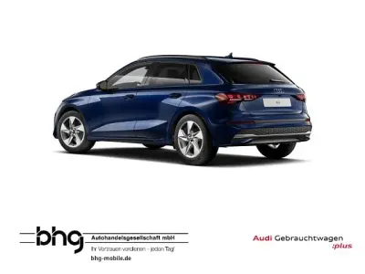 Gebraucht Audi A3 Ambiente 116 PS (85 kW) 2025 Blau Limousine