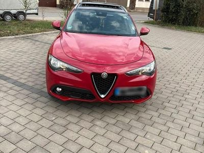 Gebraucht Alfa Romeo Stelvio Business 160 PS (117 kW) 2019 Rot SUV