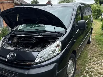 Gebraucht Toyota Proace 128 PS (94 kW) 2014 Schwarz Van / Kleinbus