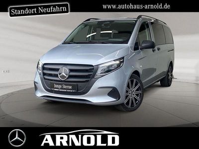 Używany Mercedes Vito 190 KM (139 kW) 2023 Srebrny Van