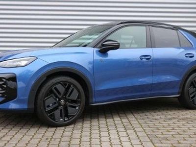 Gebraucht VW T-Roc R-line 150 PS (110 kW) 2026 Celestial blue metallic SUV