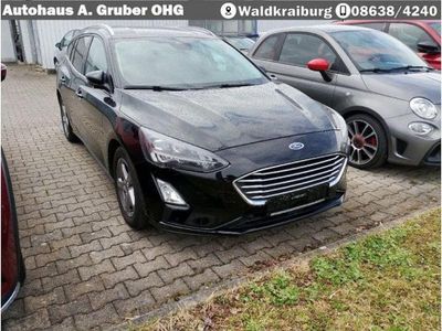Gebraucht Ford Focus 120 PS (88 kW) 2020 Black metallic (metallic) Kombi