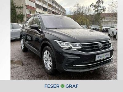 Deep black perleffekt Gebraucht 2024 VW Tiguan Move SUV | 32.950 € (Fairer Preis)