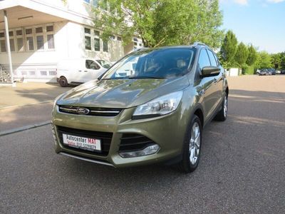 Gebraucht Ford Kuga Titanium 140 PS (102 kW) 2013 Grün SUV