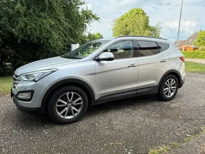 Gebraucht Hyundai Santa Fe Premium 197 PS (144 kW) 2014 Silber SUV
