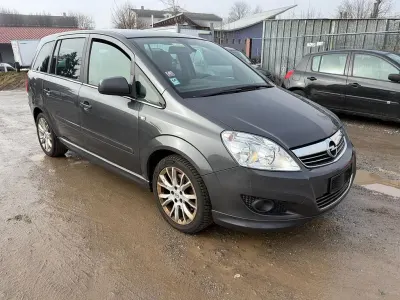 Gebraucht Opel Zafira 150 PS (110 kW) 2010 Grau Van / Kleinbus