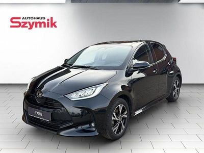 Gebraucht Toyota Yaris Hybrid Style 116 PS (85 kW) 2024 Mysticschwarz Limousine