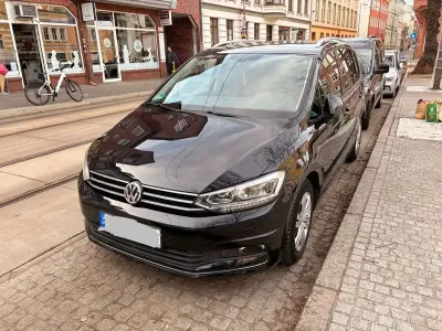 Gebraucht VW Touran Sound 150 PS (110 kW) 2017 Weiß Van / Kleinbus