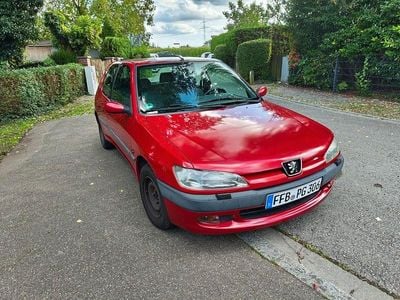 Peugeot 306