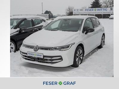 Pure white Gebraucht 2025 VW Golf Goal Limousine | 28.950 € (Fairer Preis)