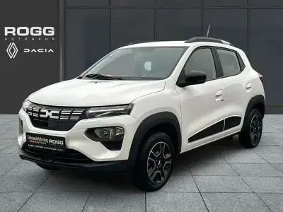 Käytetty Dacia Spring Essentiel 33 kW (45 HP) 2023 Valkoinen Viistoperä