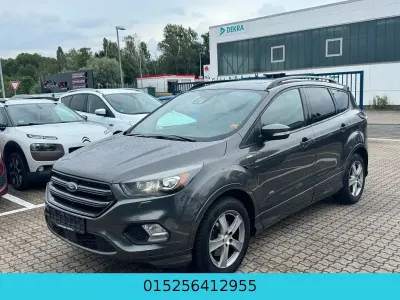 Gebraucht Ford Kuga ST-Line 179 PS (131 kW) 2017 Grau SUV