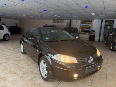 Gebraucht Renault Mégane Cabriolet Avantage 111 PS (81 kW) 2008 Schwarz Cabrio