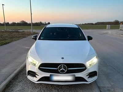 Gebraucht Mercedes A250 AMG line 218 PS (160 kW) 2021 Weiß Limousine