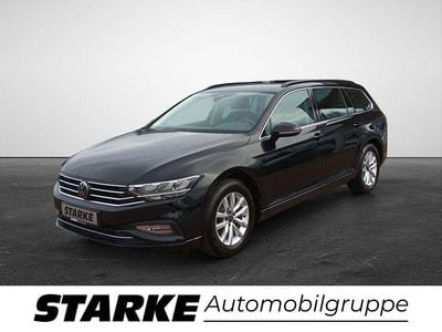 Gebraucht VW Passat Business 122 PS (89 kW) 2022 Deep black perleffekt Kombi