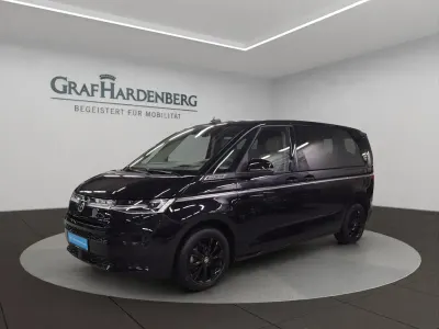 Gebraucht VW Multivan Style 150 PS (110 kW) 2025 Schwarz Van / Kleinbus