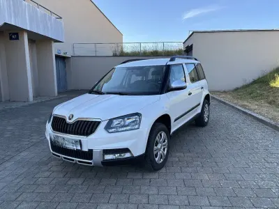 Gebraucht Skoda Yeti Active 110 PS (80 kW) 2016 Weiß SUV