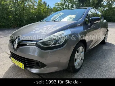 Gebraucht Renault Clio IV LIMITED 73 PS (53 kW) 2015 Grau Limousine