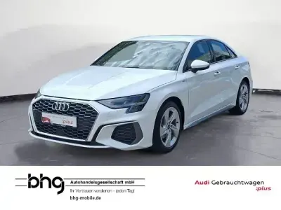 Gebraucht Audi A3 S-Line 150 PS (110 kW) 2024 Weiß Limousine
