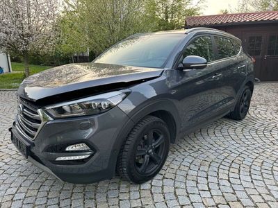 gebraucht Hyundai Tucson 1.6 GDI 4WD*Automatik, NAVI, Xenon, Alu