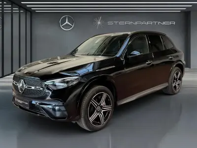 Używany Mercedes GLC300e AMG 333 KM (244 kW) 2026 Czarny SUV