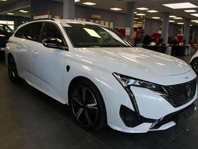 Gebraucht Peugeot 308 SW GT 131 PS (96 kW) 2024 Weiß Kombi