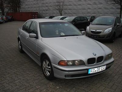 Second-hand BMW 520 150 CP (110 kW) 1999 Gri Berlinǎ