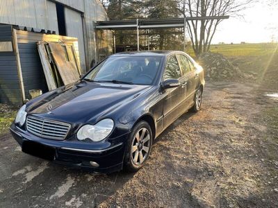 gebraucht Mercedes C240 scheckheftgepflegt