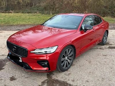 Gebraucht Volvo S60 R-Design 250 PS (183 kW) 2018 Rot Limousine