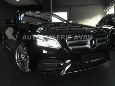 Gebraucht Mercedes E220 AMG line 194 PS (142 kW) 2017 Schwarz Limousine