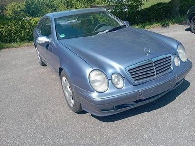 Mercedes CLK320