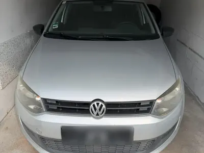 Gebraucht VW Polo 60 PS (44 kW) 2012 Grau Kleinwagen