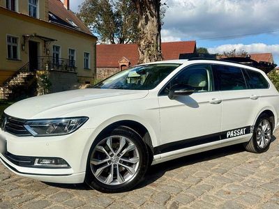 Gebraucht VW Passat Comfortline 150 PS (110 kW) 2018 Weiß Kombi