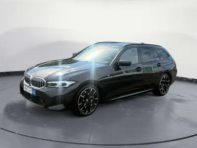 Gebraucht BMW 330 M Sport 286 PS (210 kW) 2025 Schwarz Kombi