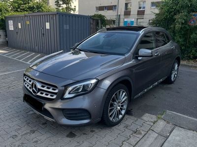 Mercedes GLA200