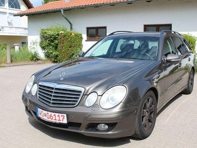 Mercedes E220