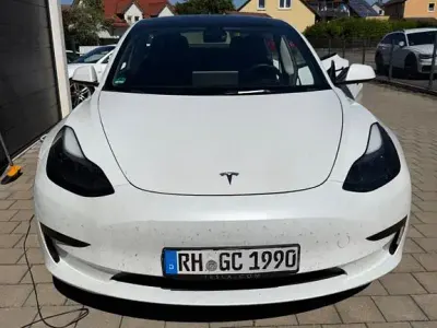 Gebraucht Tesla Model 3 RWD 208 kW (283 PS) 2021 Weiß Limousine