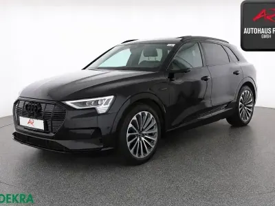 Gebraucht Audi e-tron S-Line 230 kW (313 PS) 2022 Schwarz SUV