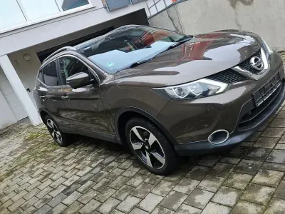 Gebraucht Nissan Qashqai N-Vision 116 PS (85 kW) 2017 Braun SUV