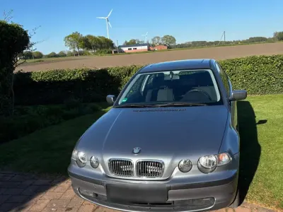 Gebraucht BMW 316 Compact Basis 116 PS (85 kW) 2003 Silber Kleinwagen