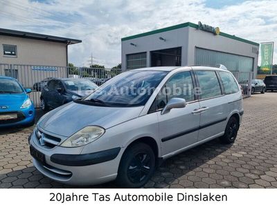 Citroën C8