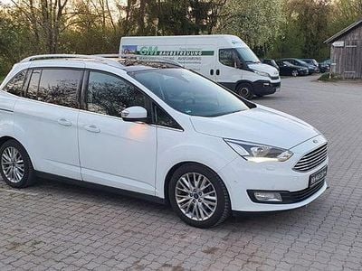Begagnad Ford Grand C-Max Titanium 150 HK (110 kW) 2016 Vit Minibuss