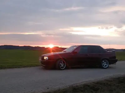 Gebraucht Volvo 850 170 PS (125 kW) 2026 Rot Limousine