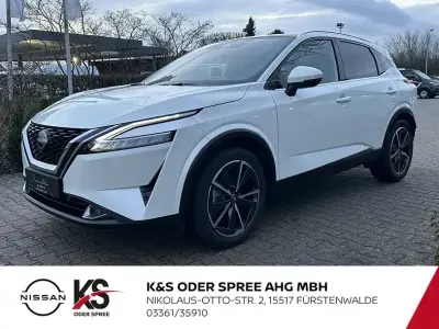 Gebraucht Nissan Qashqai Tekna 158 PS (116 kW) 2024 Weiß SUV