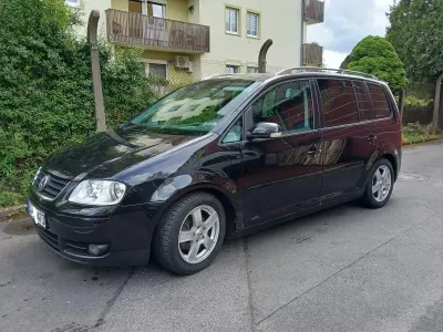 Gebraucht VW Touran 140 PS (102 kW) 2004 Schwarz Van / Kleinbus