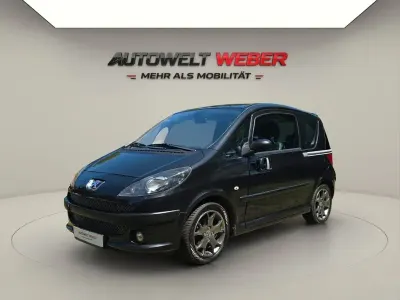 Gebraucht Peugeot 1007 Sport 109 PS (80 kW) 2006 Schwarz Van / Kleinbus