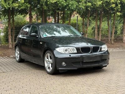BMW 120