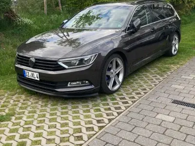 Gebraucht VW Passat Comfortline 150 PS (110 kW) 2016 Braun Kombi