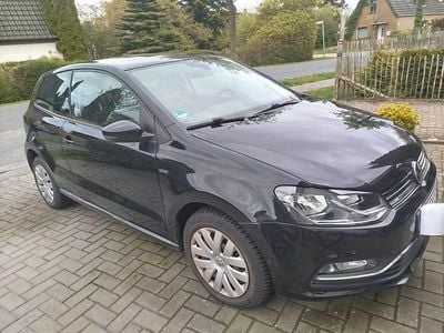 Usata VW Polo LOUNGE 60 CV (44 kW) 2015 Nero Utilitaria