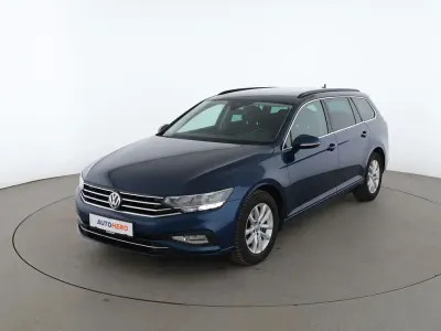 Gebraucht VW Passat Business 150 PS (110 kW) 2020 Blau Kombi